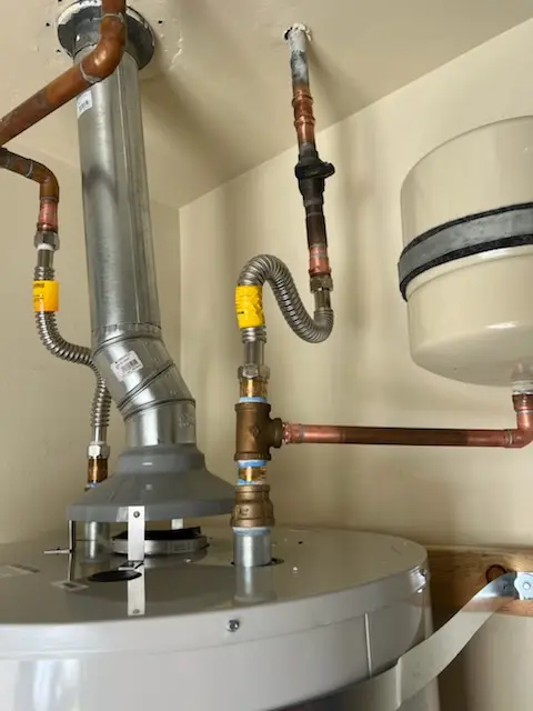 Water heater installation and plumbing repair in Cottonwood